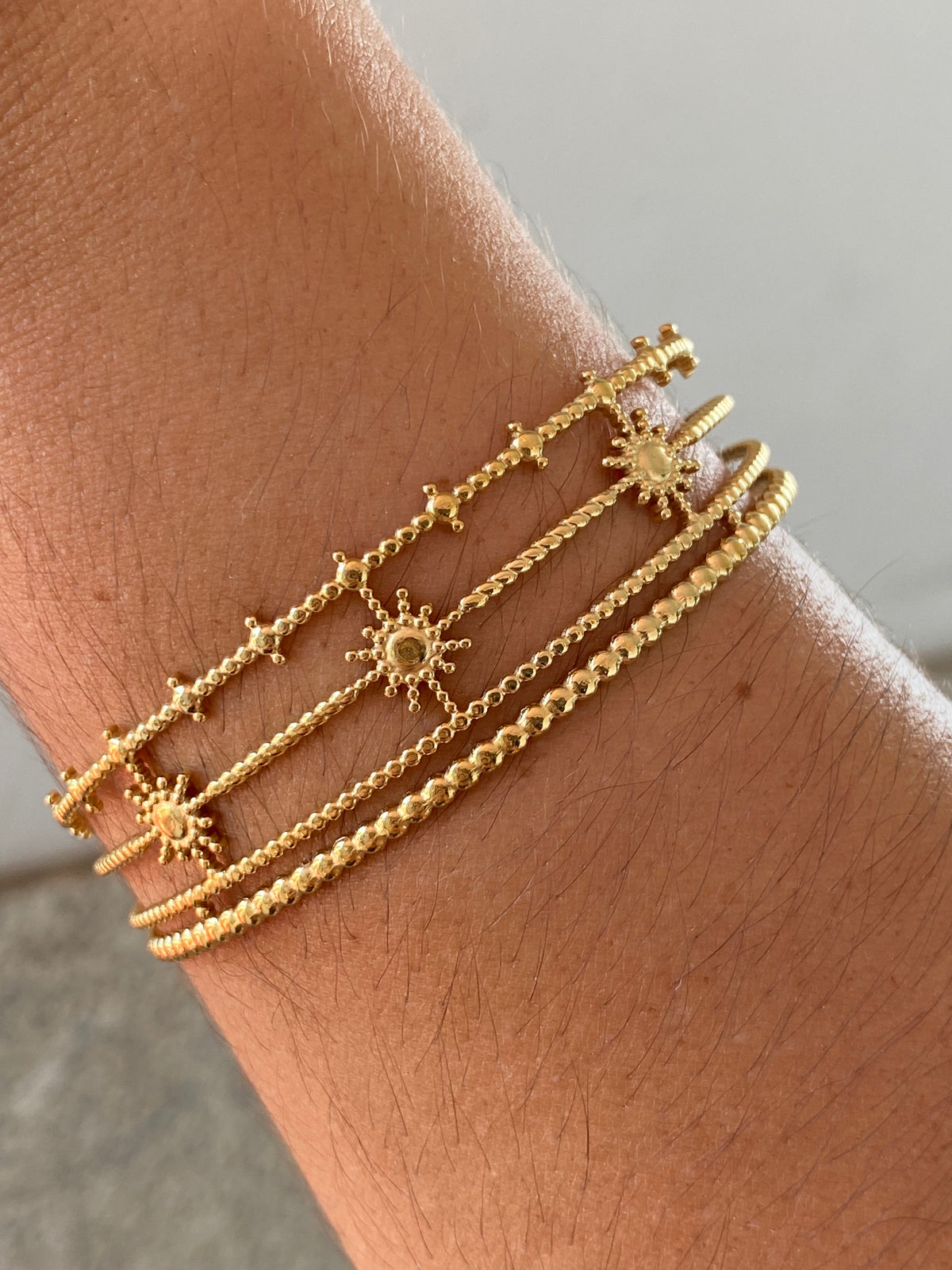 Pulseira rígida Sol