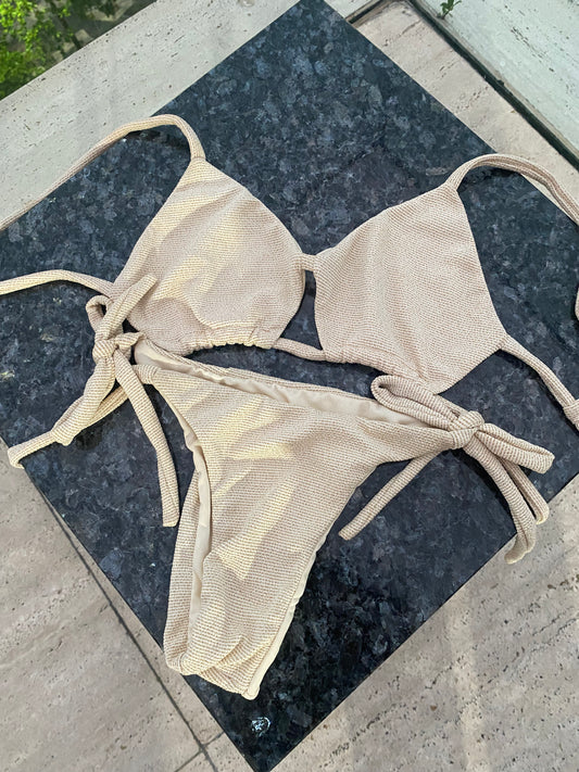 Bikini Nude brilhos dourado